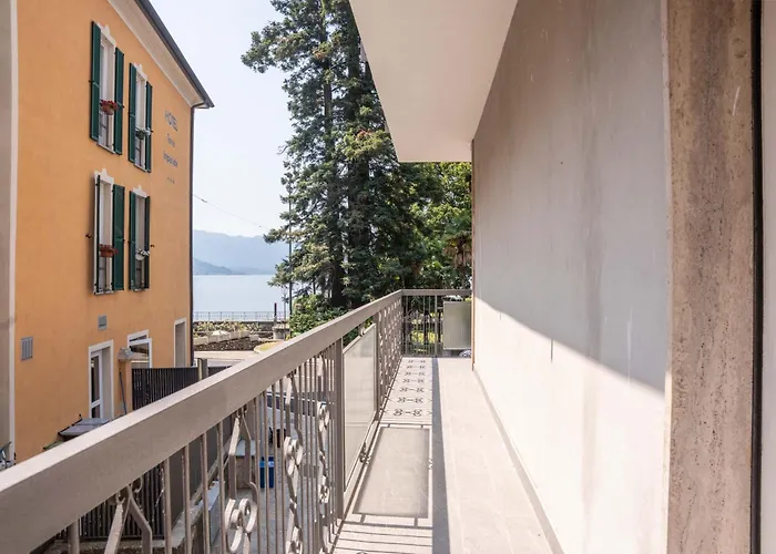 La Darsena Front * Maccagno