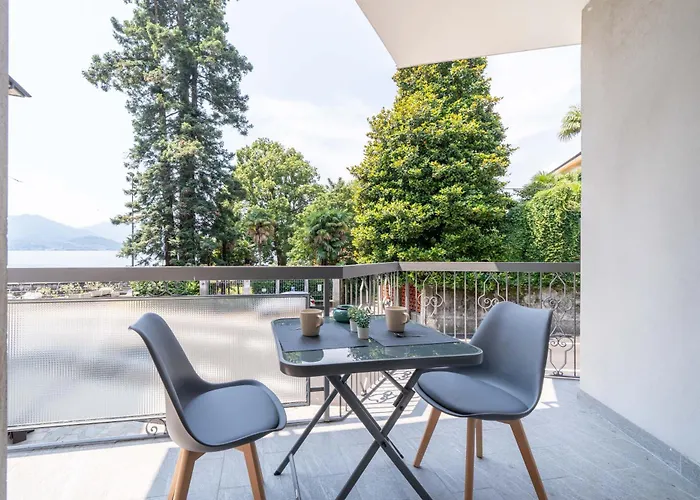 La Darsena Front * Maccagno