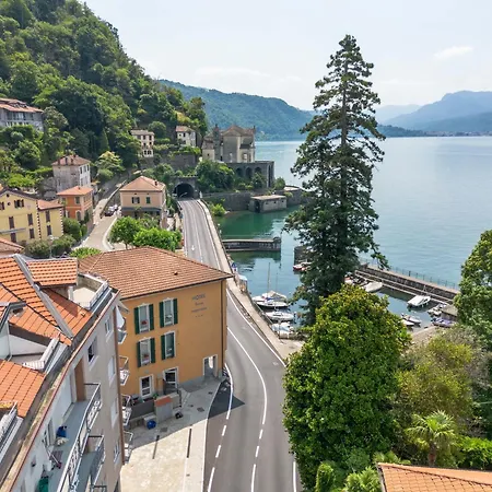 La Darsena Front Apartman